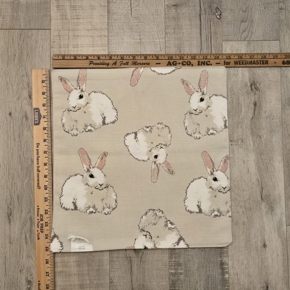 4 Easter Rabbit Square Placemats-Dining-Farmhouse-Country - Picture 6 of 7